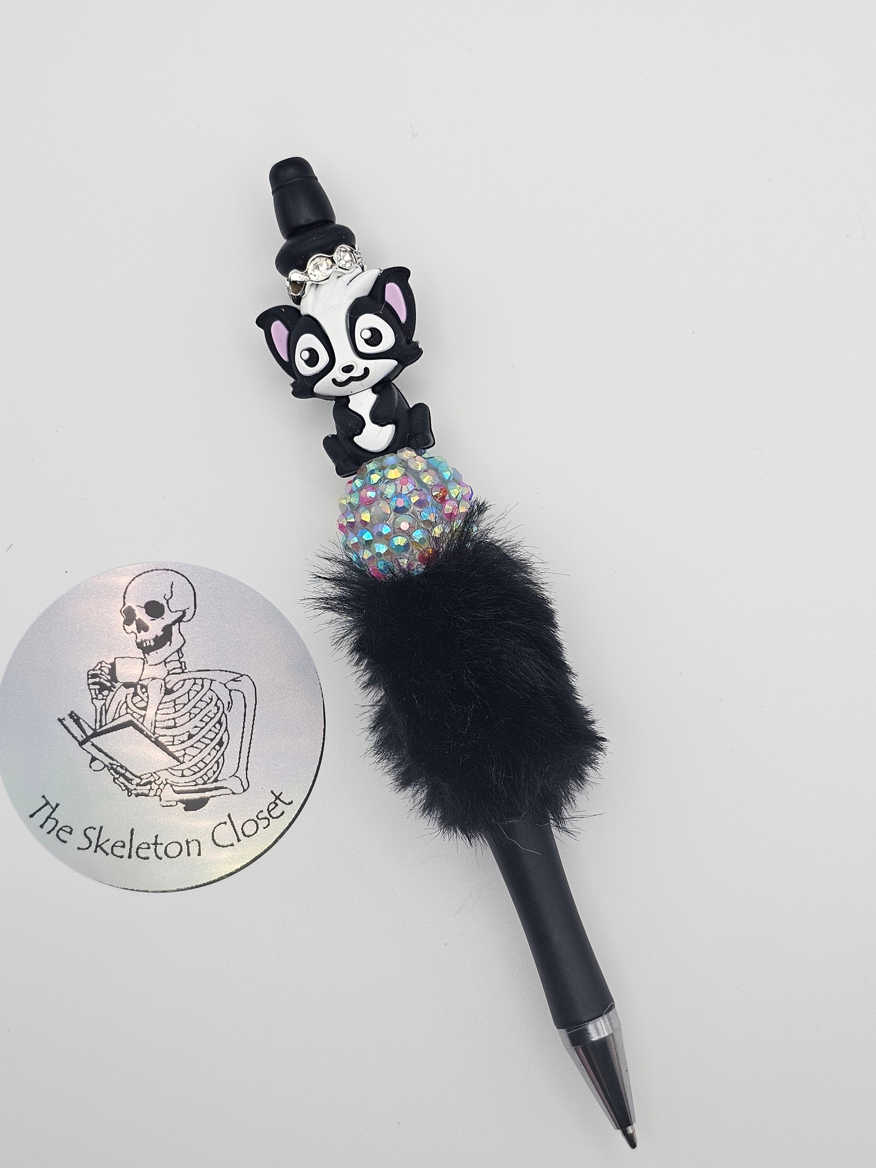 Handmade Character Beaded Pen - Skunk